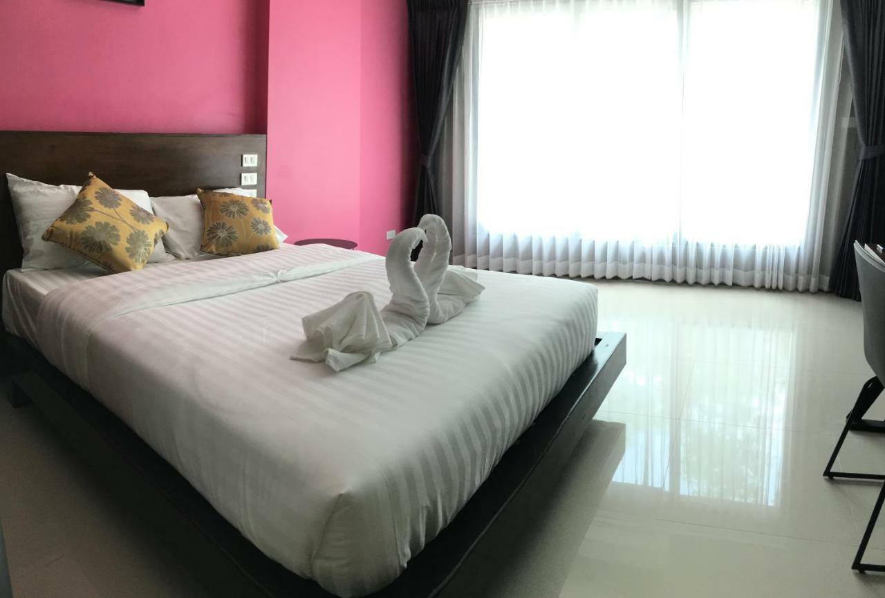Thanks​Pama​ Bangkok Kültér fotó