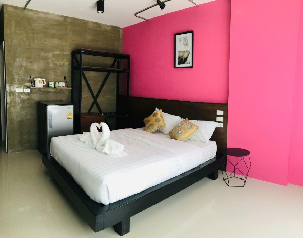 Thanks​Pama​ Bangkok Kültér fotó